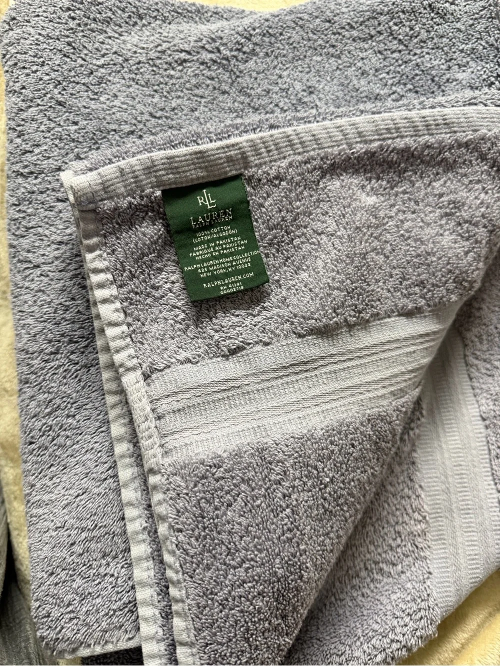 Ralph Lauren Light Gray lavender Plush Cotton Bath Towel 30”x53” RN41381